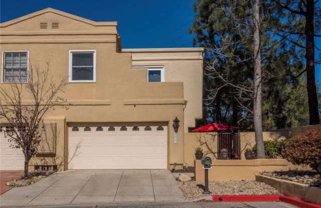 23035 Park Privado - 23035 Park Privado, Calabasas, CA 91302