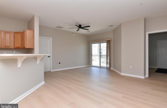 3802H S SAGAMORE Drive Gallery 2