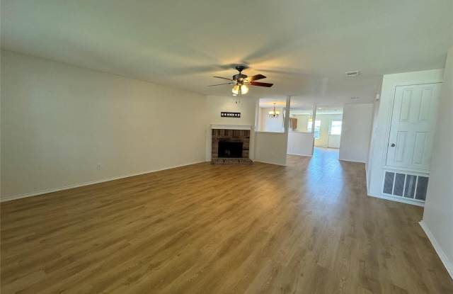 12728 Foxpaw Trail Gallery 3