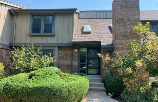8328 E Phillips Pl - 8328 East Phillips Place, Centennial, CO 80112
