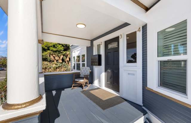1055 21st St photos photos