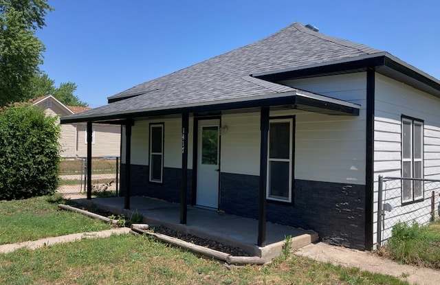 1417 H Avenue photos photos