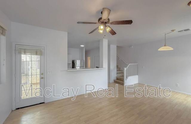 5216 W Albeniz Pl Gallery 2