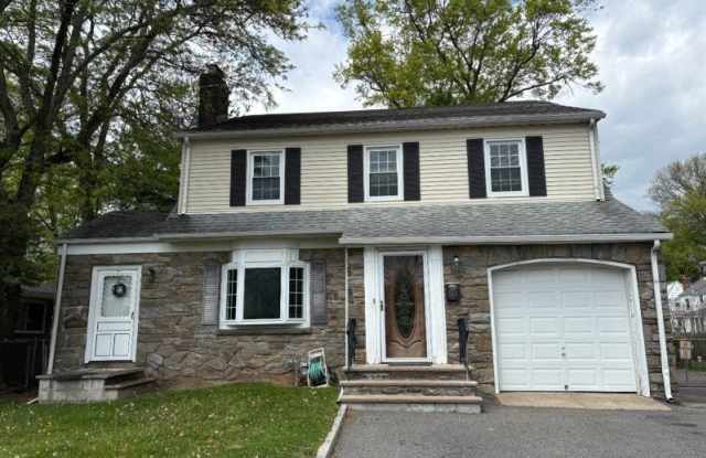 521 Pleasant Valley Way photos photos