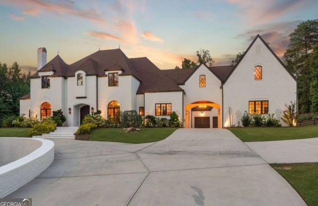 2242 Shoal Creek photos photos