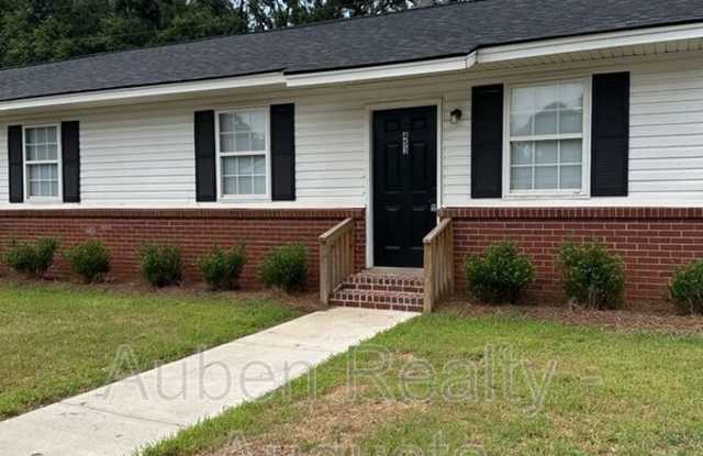 453 Monetta ST SE photos photos