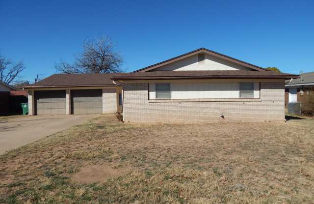 822 Stonewall Drive Gallery 2