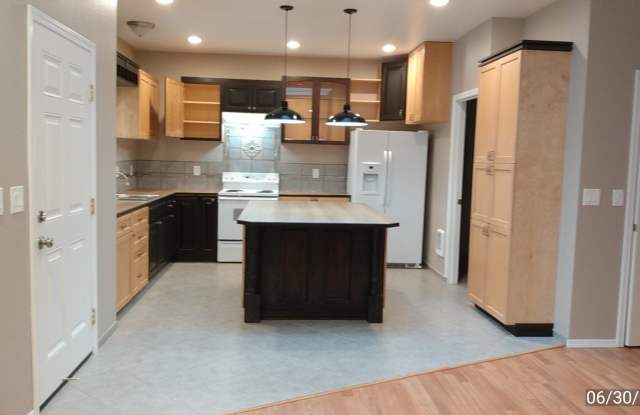 Newer 2bd 1ba Home - 1302 Mozi Lane, Aberdeen, WA 98520 Newer 2bd 1ba Home - 1302 Mozi Lane, Aberdeen, WA 98520