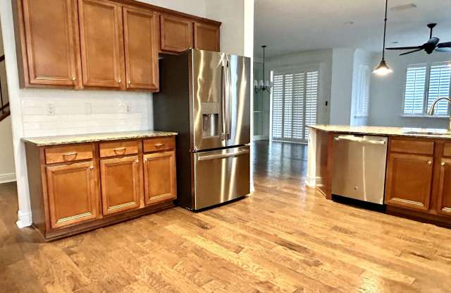2024 Foxtail View Court Gallery 4