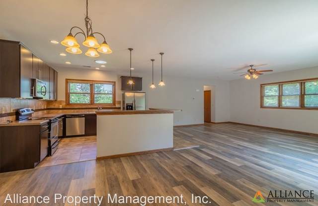 1633 Fishermans Ln. Gallery 4