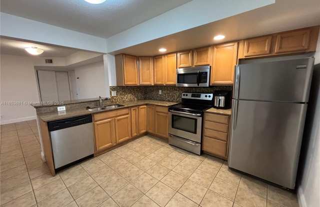 5761 Riverside Dr photos photos