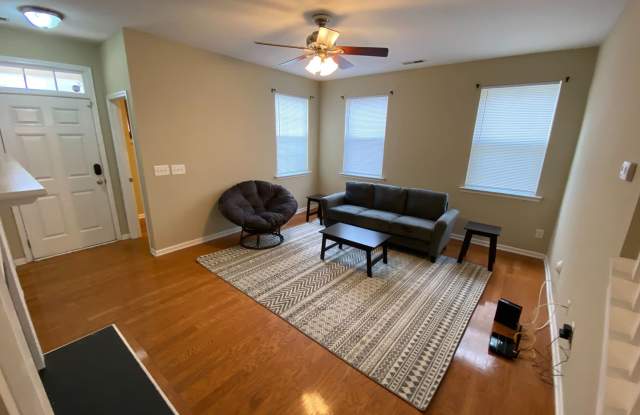 Room in 3 Bedroom Home at Meryton Park Wy photos photos