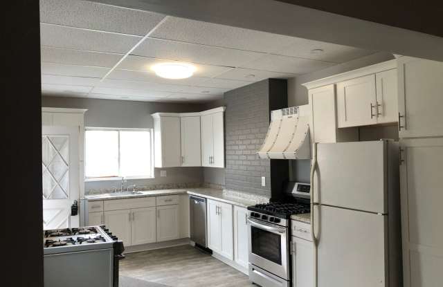 Lawrenceville - 3 BR Single Family Home, Newly Remodeled!  Off Street Parking! photos photos