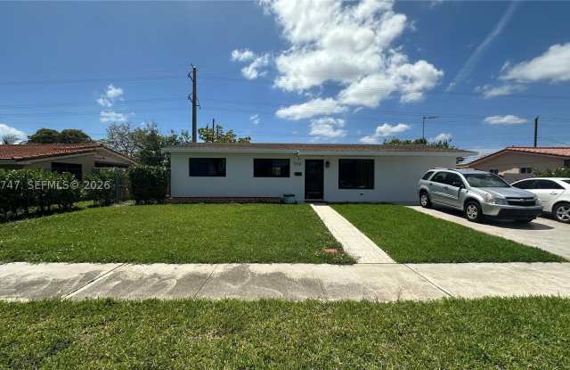 5110 SW 106th Ave photos photos