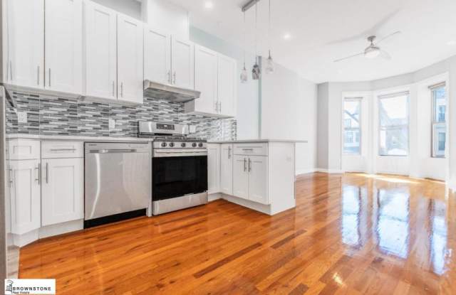 459 77th St photos photos