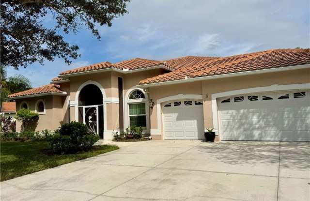 9411 Cedar Creek Dr photos photos