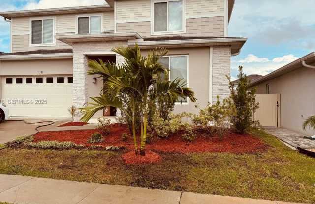 1107 Sugarwood Street photos photos