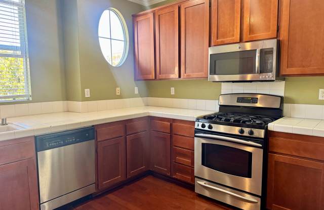 1190 Elfin Forest Road West - 1 Gallery 3