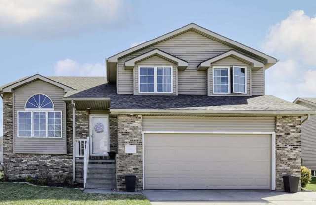 4 Bdrm/3Bath Single Family Home photos photos