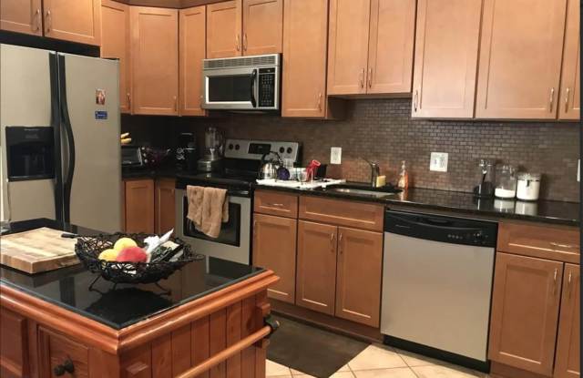 2202 Park Avenue - 2202 Park Avenue, Baltimore, MD 21217