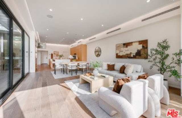 1620 Electric Avenue Gallery 4