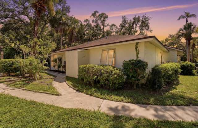 5324 Royal Palm Avenue photos photos