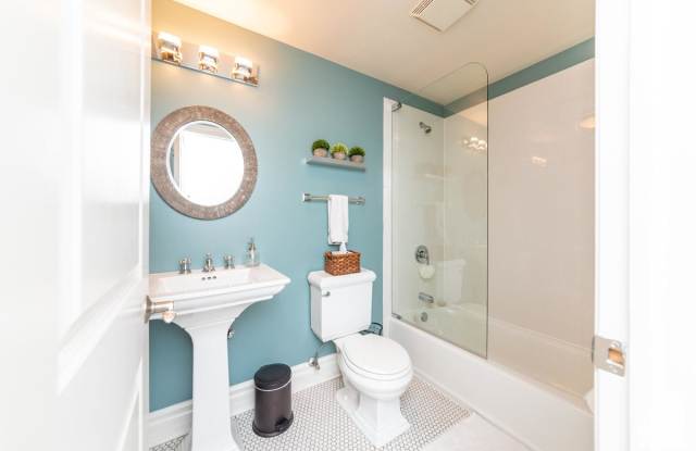 1711 Crilly Court Gallery 3