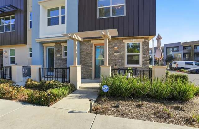 1901 Nevets LN photos photos