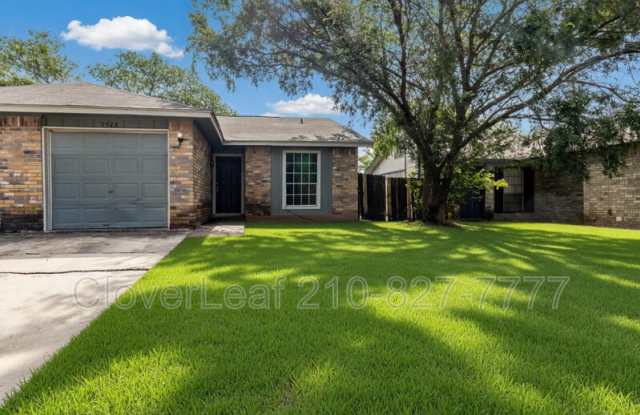 5528 Lochmoor photos photos