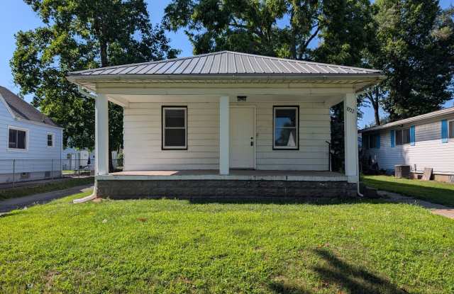 Completely Renovated 3-Bedroom, 1-Bathroom Home – $1,200/Month | Accepting Section 8 photos photos