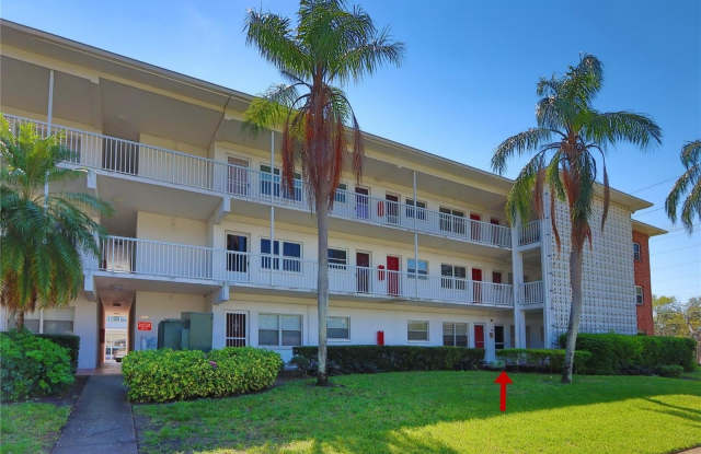 5150 10TH AVENUE N - 5150 10th Avenue North, St. Petersburg, FL 33710