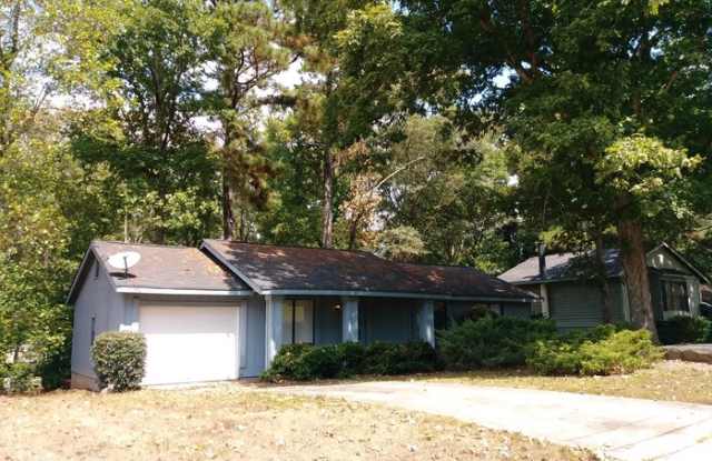 2954 Woodfield Drive Gallery 2