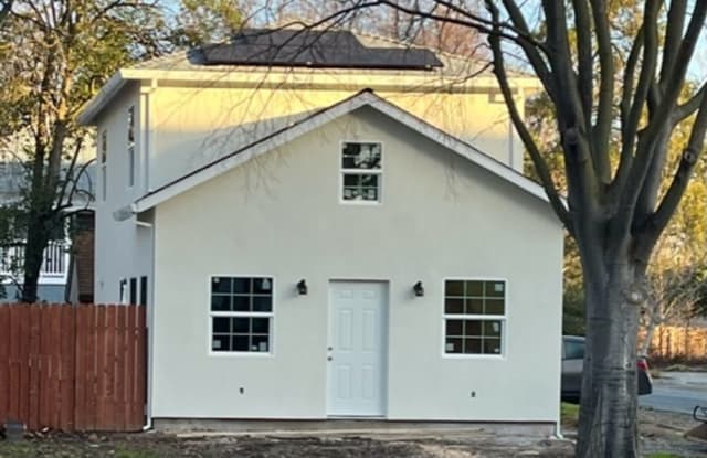 705 5th Street B - 705 5th Street, Davis, CA 95616