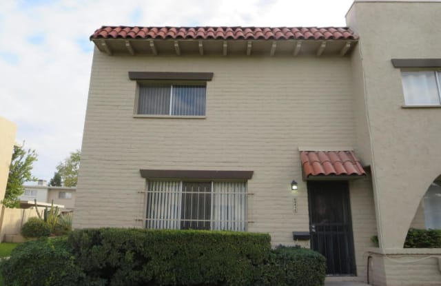 6941 E OSBORN Road - 6941 East Osborn Road, Scottsdale, AZ 85251