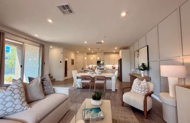 FULLY FURNISHED 3 BED 2.5 BATH 2 CAR GARAGE 2 STORY MODEL HOME FRESH ON MARKET FOR RENT!!! photos photos