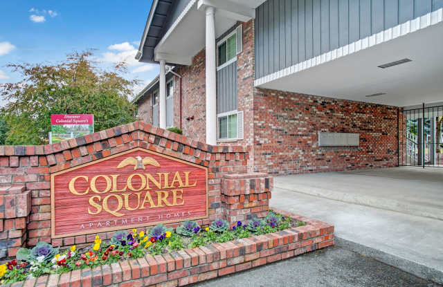 Colonial Square photos photos