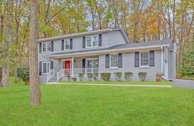 3401 Fawn Trail Gallery 3