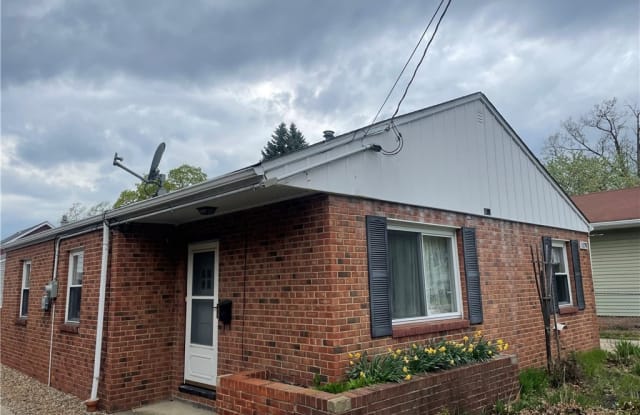 1178 Lander Road - 1178 Lander Road, Mayfield Heights, OH 44124