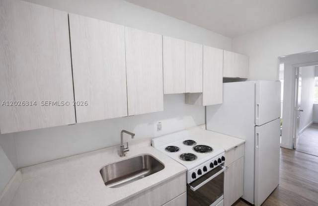 7600 Dickens Ave - 7600 Dickens Avenue, Miami Beach, FL 33141