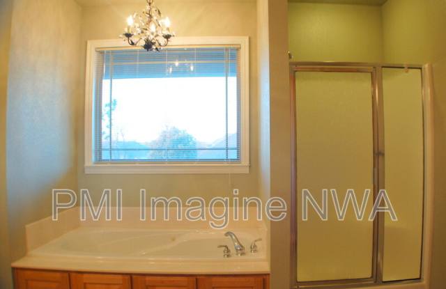 4747 W Mayflower Ct Gallery 4