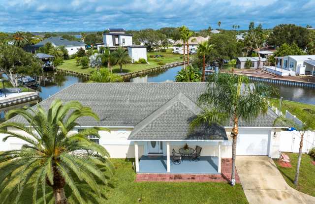 298 Ventura Rd - 298 Ventura Road, Butler Beach, FL 32080