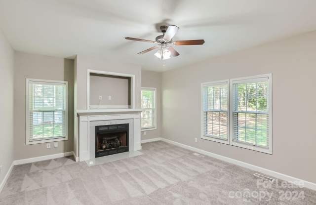 24 Deer Lake Trail Gallery 4