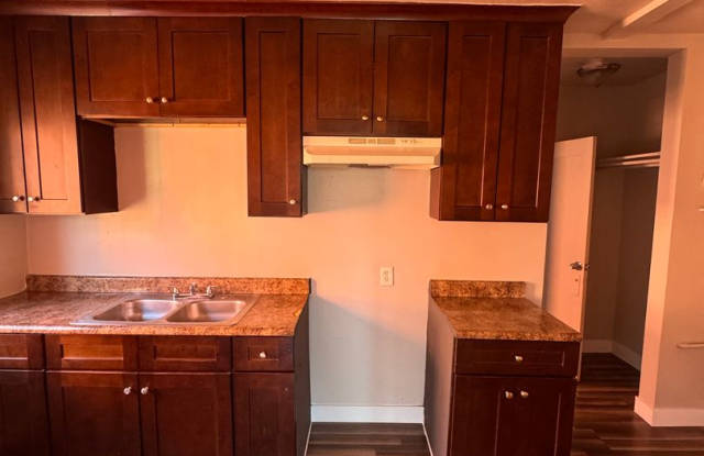 41st Place Apts LLC photos photos