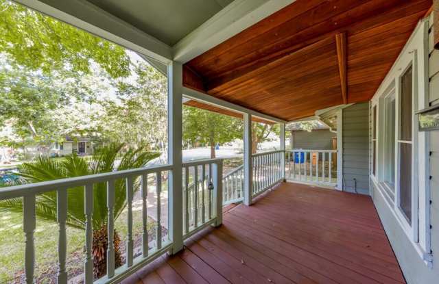 5617 Shoalwood Ave Gallery 2