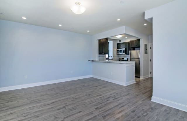2265 Hughes Avenue Gallery 2