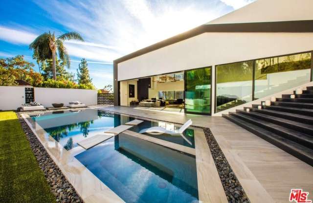 2210 Bowmont Dr photos photos