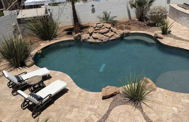 40693 W BRAVO Drive Gallery 2