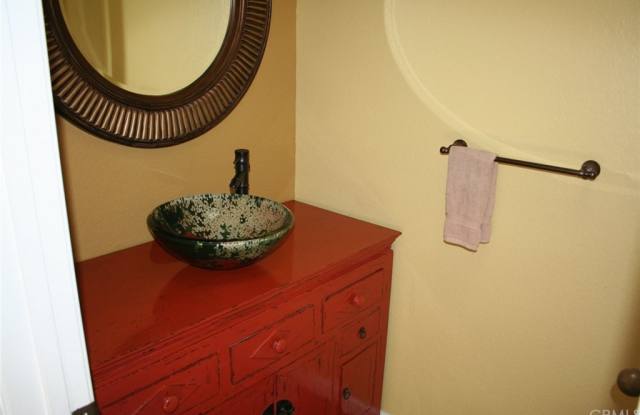 2007 Carnegie Lane Gallery 3