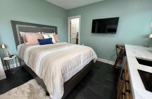 Fully Furnished Efficiency Unit with Kitchen Pool Access – 18100 Pioneer Rd, Fort Myers, FL - 18100 Pioneer Road, Lee County, FL 33908 Fully Furnished Efficiency Unit with Kitchen Pool Access – 18100 Pioneer Rd, Fort Myers, FL - 18100 Pioneer Road, Lee County, FL 33908