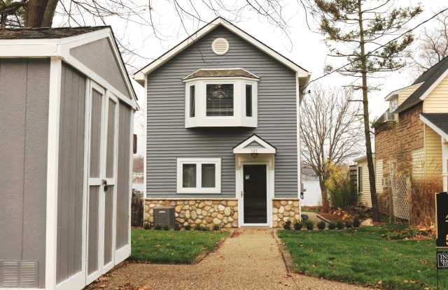 121 North Shore Drive photos photos